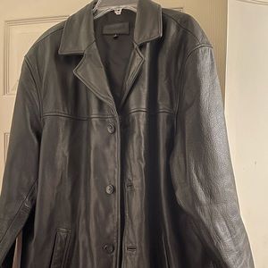 Men’s Button Down Genuine Leather Jacket, John Ashford, Size Large.  Excellent.